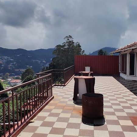 New Summit Villa Ooty Buitenkant foto